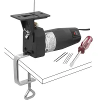 Mini-Stichsäge mit 6...